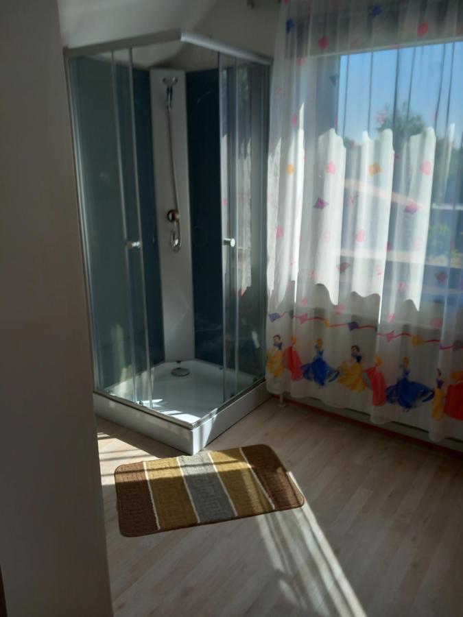 Vila Alexandra Hotel Baekke Bagian luar foto